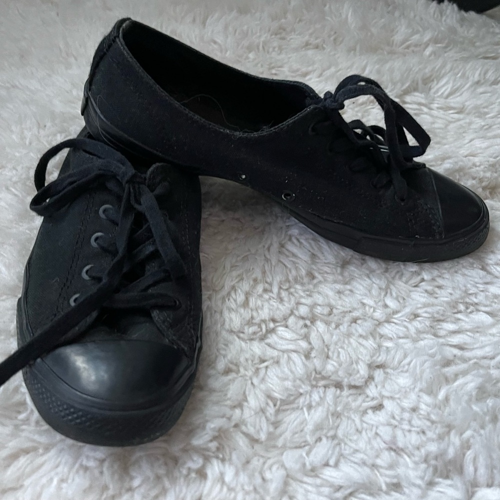 Converse All Star Black Canvas Low Top Sneaker Size 6.5